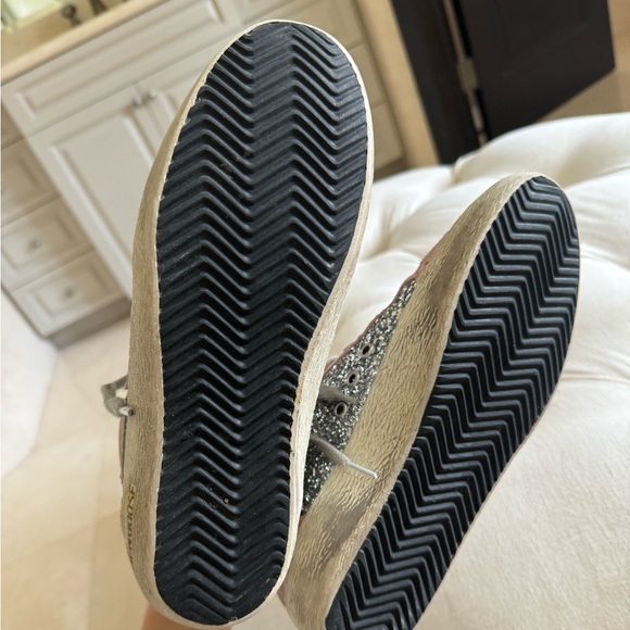 💖💖 AUTHENTIC GOLDEN GOOSE SNEAKERS -LMITED EDITION 💖💖 - Picture 5 of 7